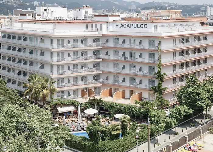 Acapulco Hotel 4*
